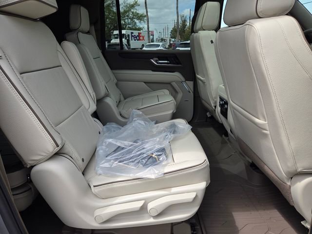 New 2026 GMC Yukon XL Denali w/ Sun & Power Step Package AWD/4WD image 15