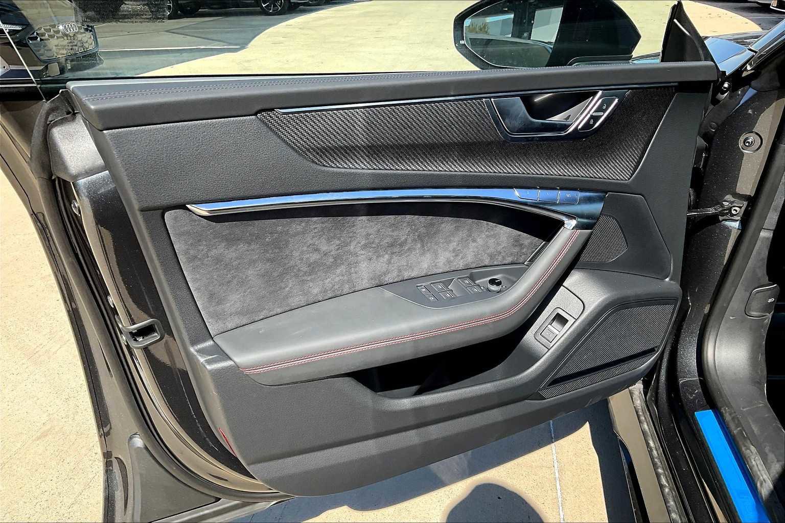 New 2026 Audi RS 7 Performance image 10