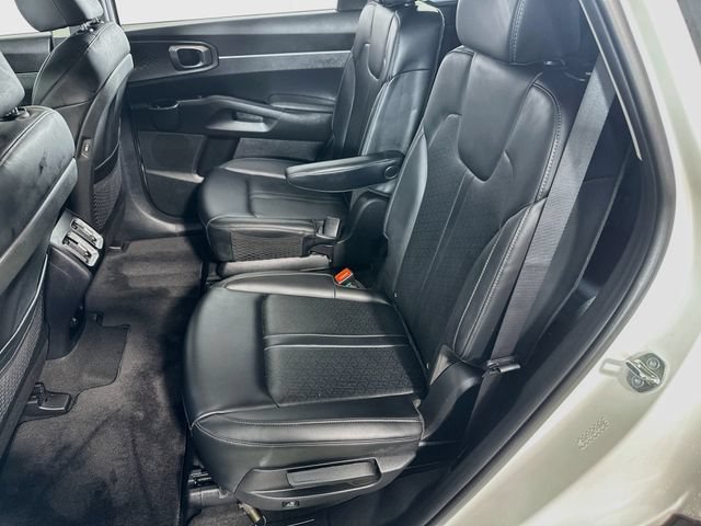 Used 2023 Kia Sorento EX AWD/4WD image 14