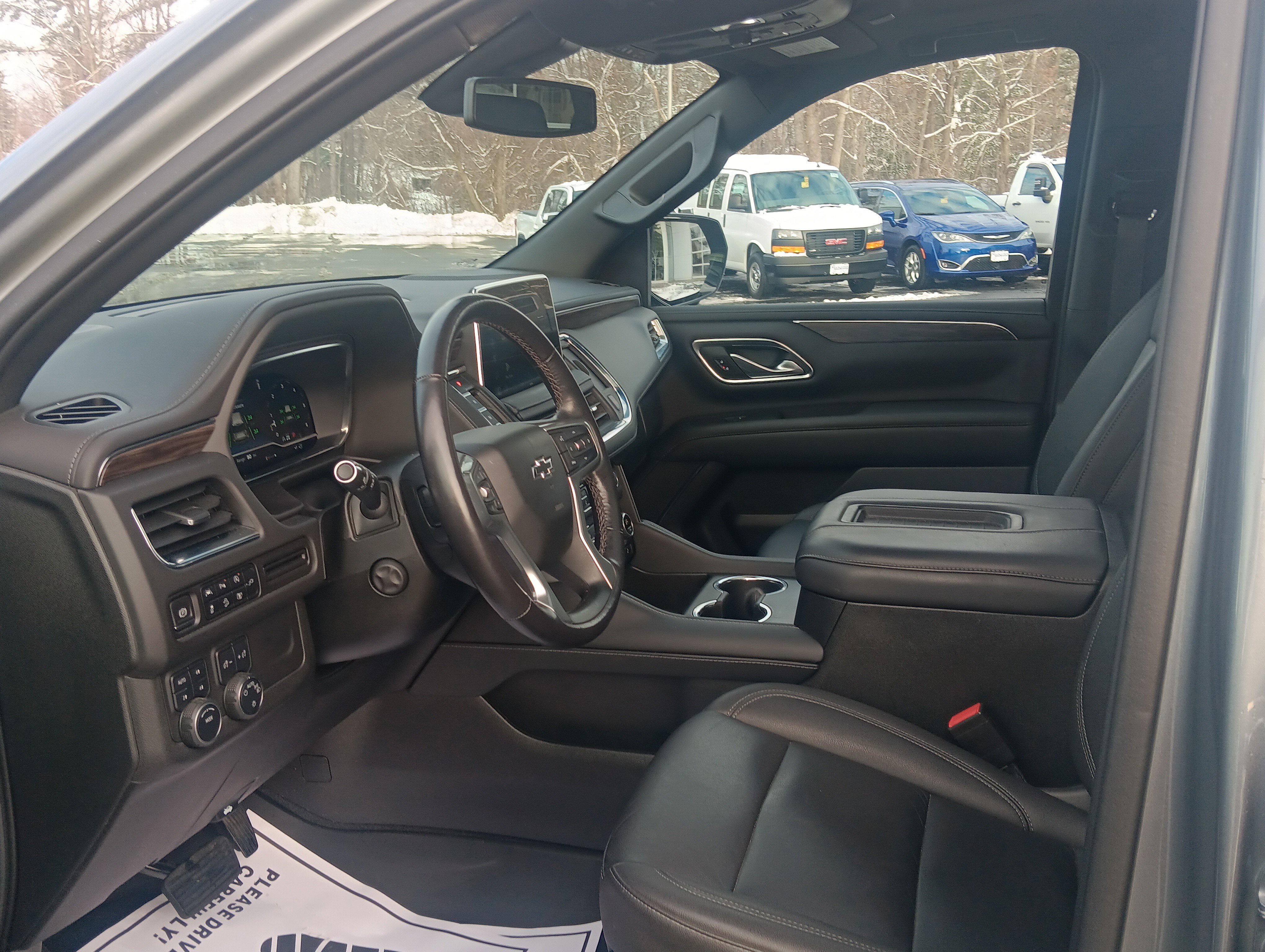 Certified 2022 Chevrolet Tahoe Z71 w/ Luxury Package image 12