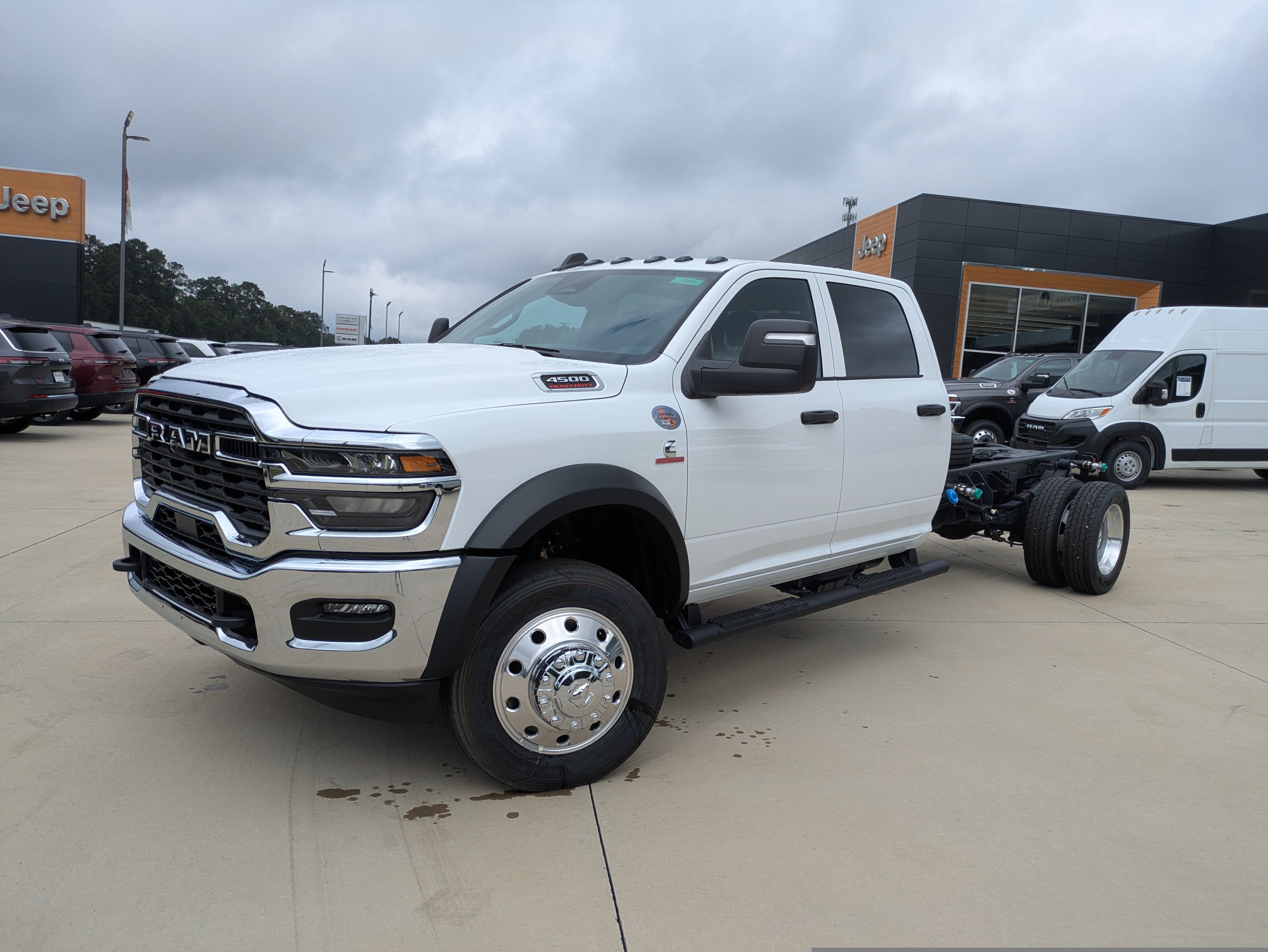New 2026 RAM 4500 Tradesman image 4