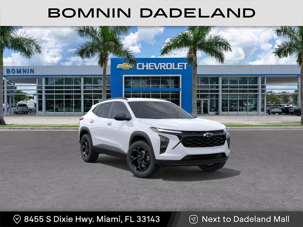 New 2026 Chevrolet Trax LT w/ Midnight Edition FWD image 2