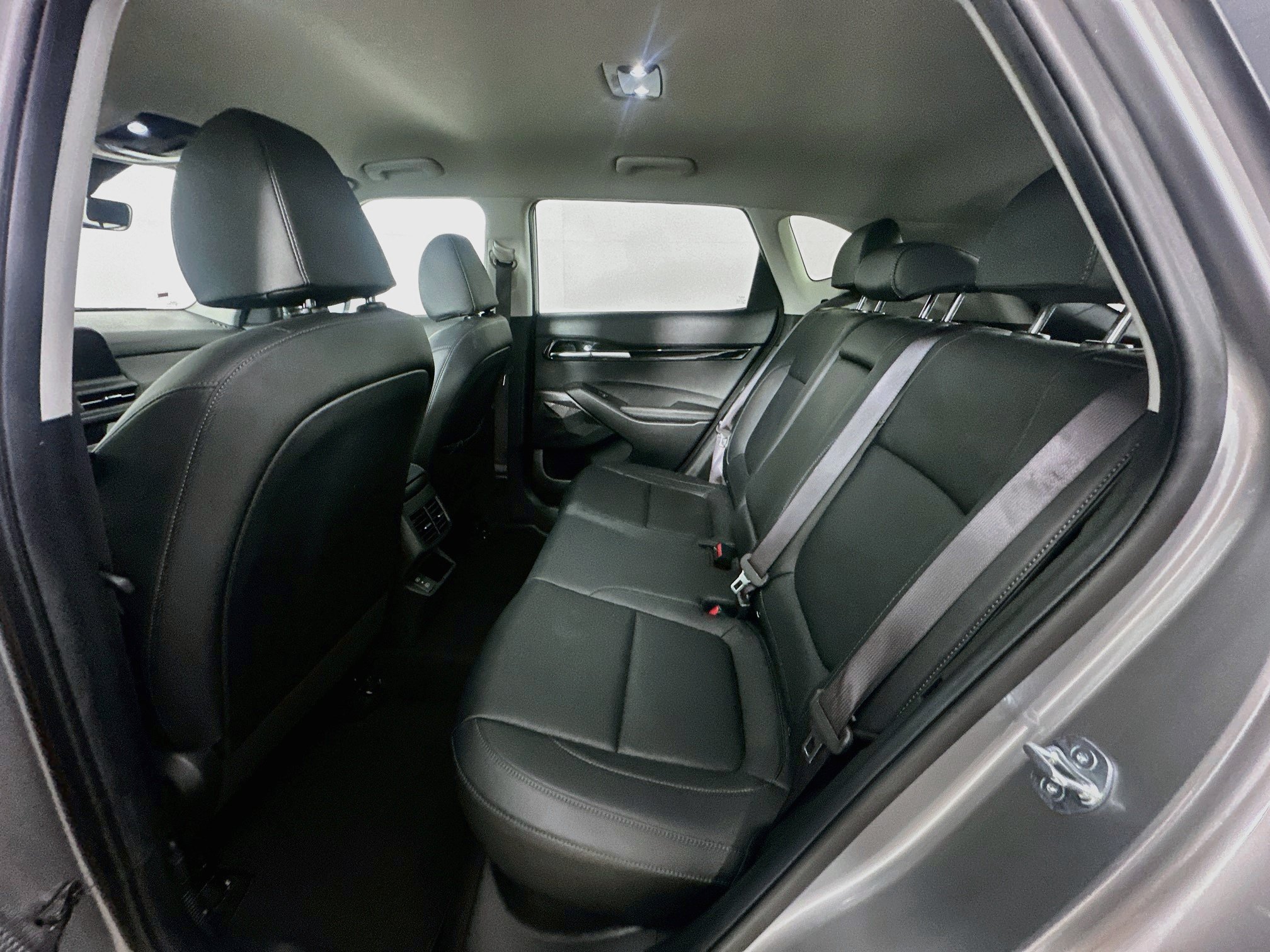Used 2026 Kia Seltos EX FWD image 27