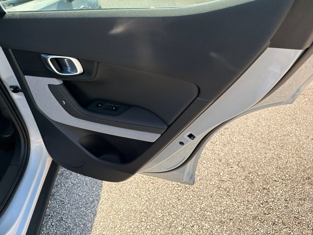 Used 2023 Polestar Polestar 2 w/ Pilot Pack AWD/4WD image 16