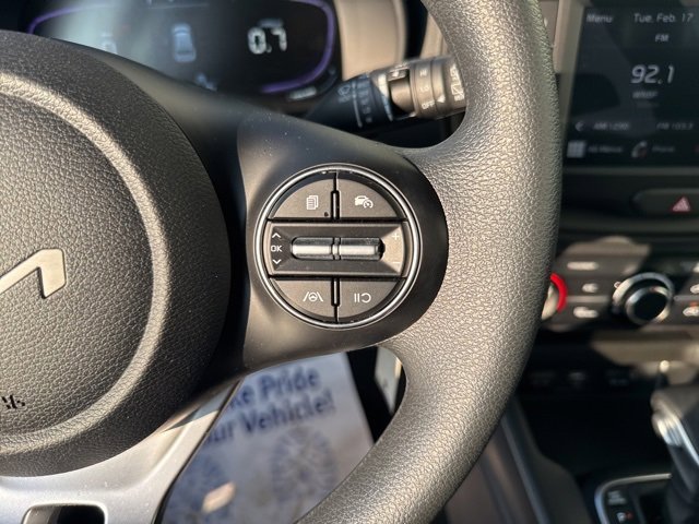 Certified 2025 Kia Soul LX image 16