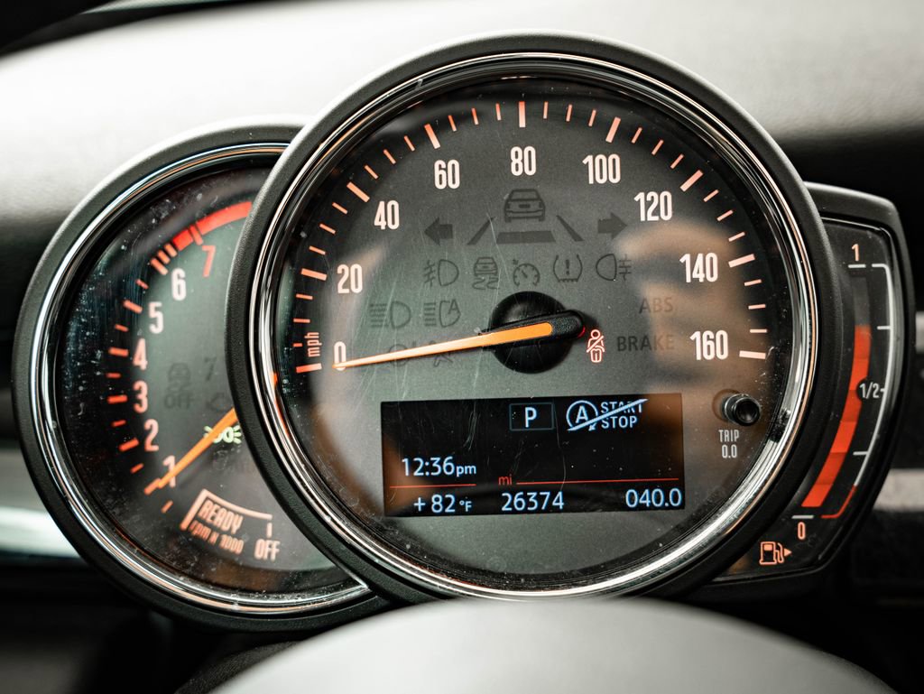 Used 2019 MINI Cooper 2-Door Hardtop FWD image 29