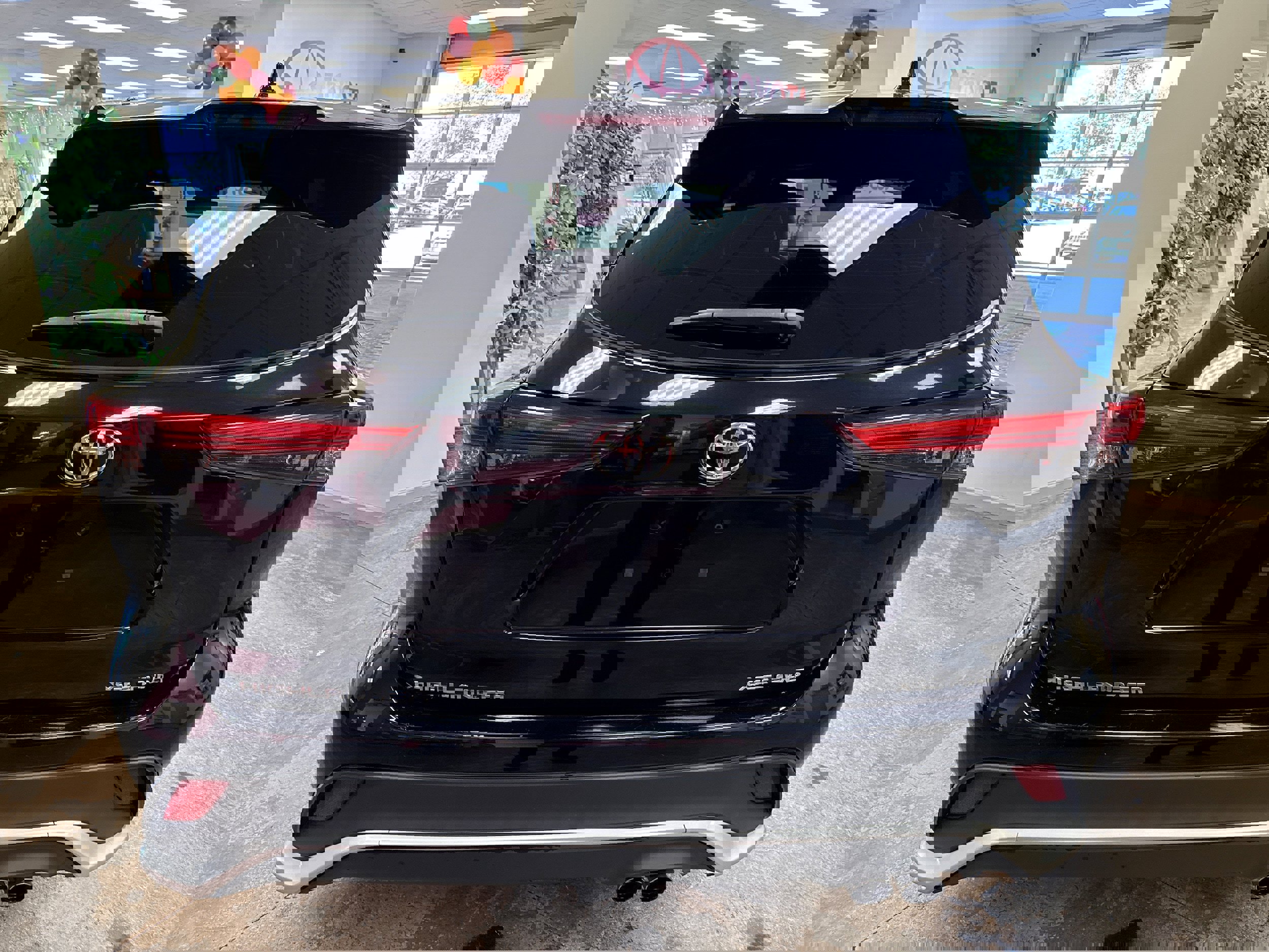 Used 2022 Toyota Highlander XSE image 10