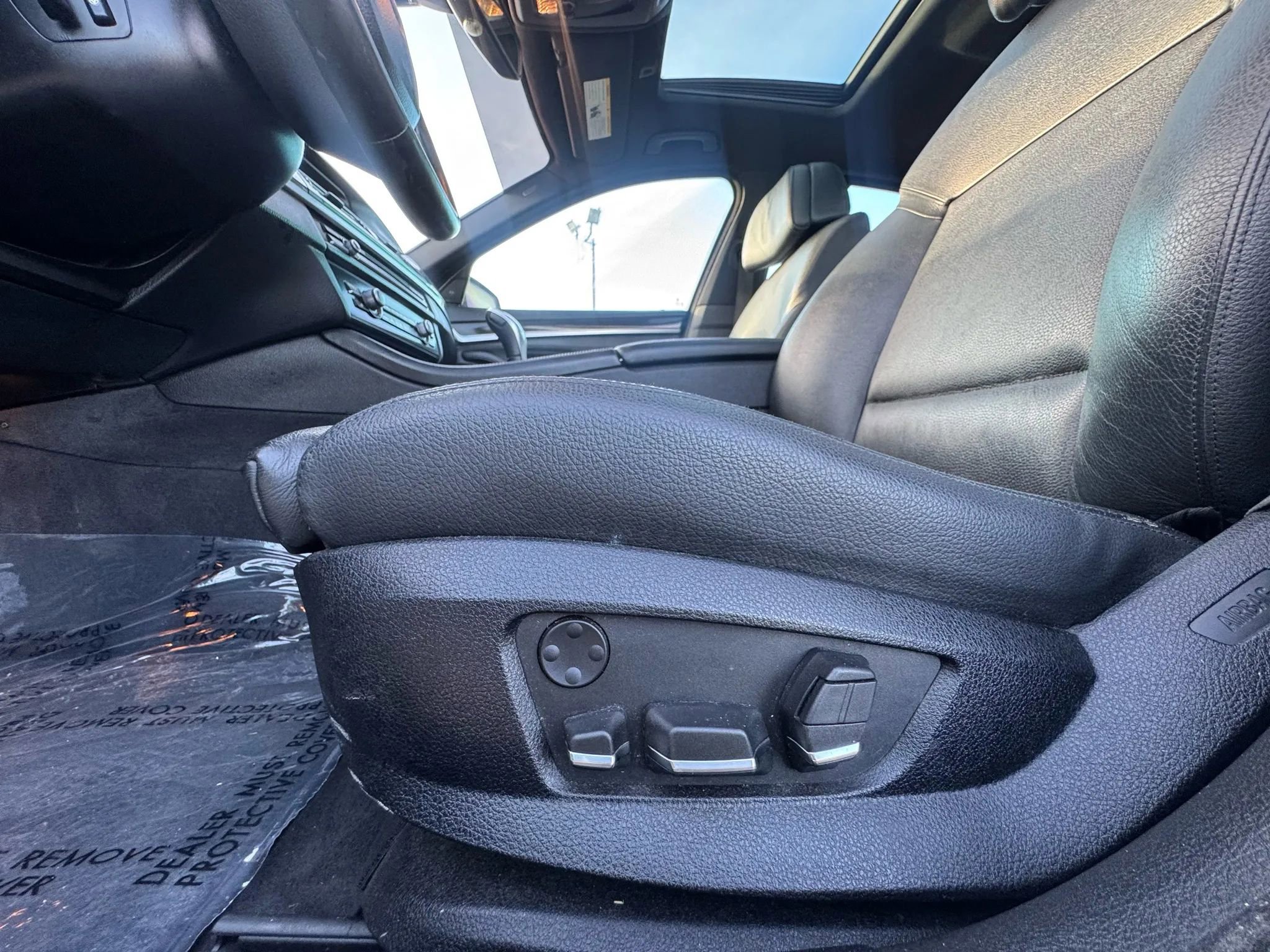 Used 2011 BMW 535i xDrive Sedan image 12