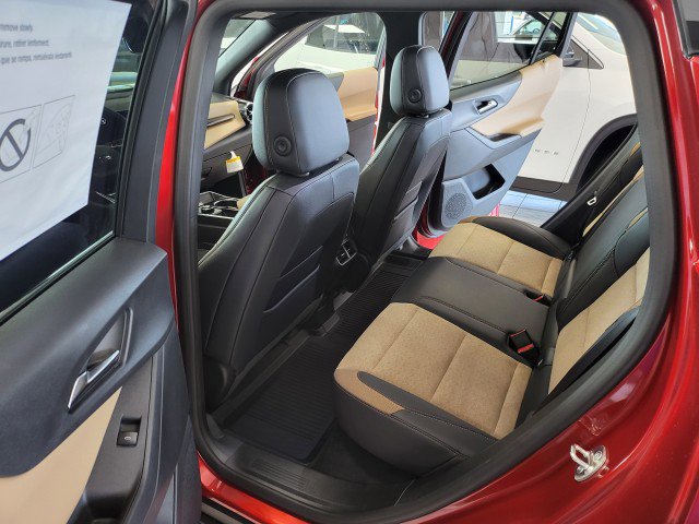 New 2026 Chevrolet Equinox ACTIV w/ Convenience Package III image 6