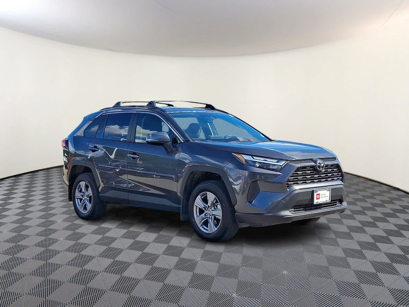 Certified 2025 Toyota RAV4 XLE w/ Weather Package AWD/4WD image 4