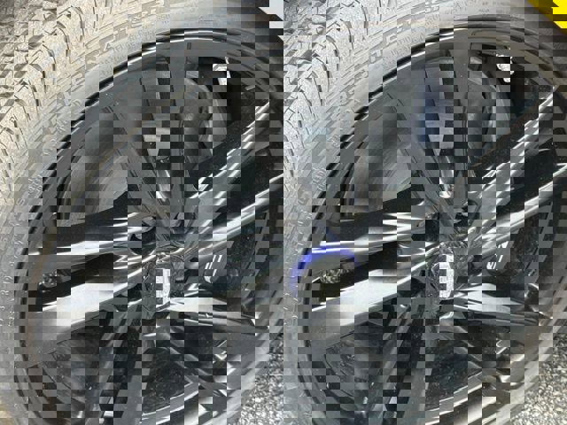 Certified 2024 Cadillac CT4 V w/ LPO, Blue Accent Package image 12