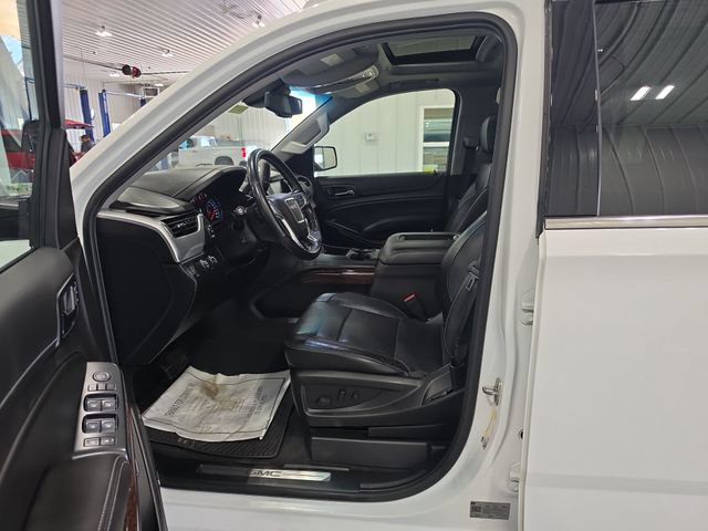 Used 2019 GMC Yukon XL SLT w/ Open Road Package AWD/4WD image 21