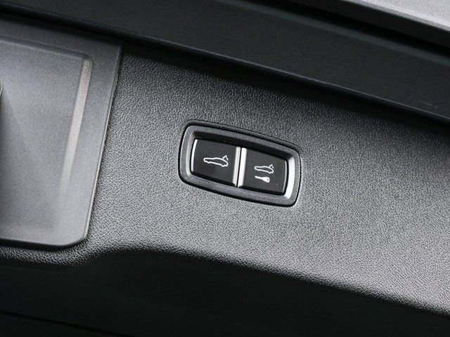 New 2026 Porsche Cayenne AWD/4WD image 32