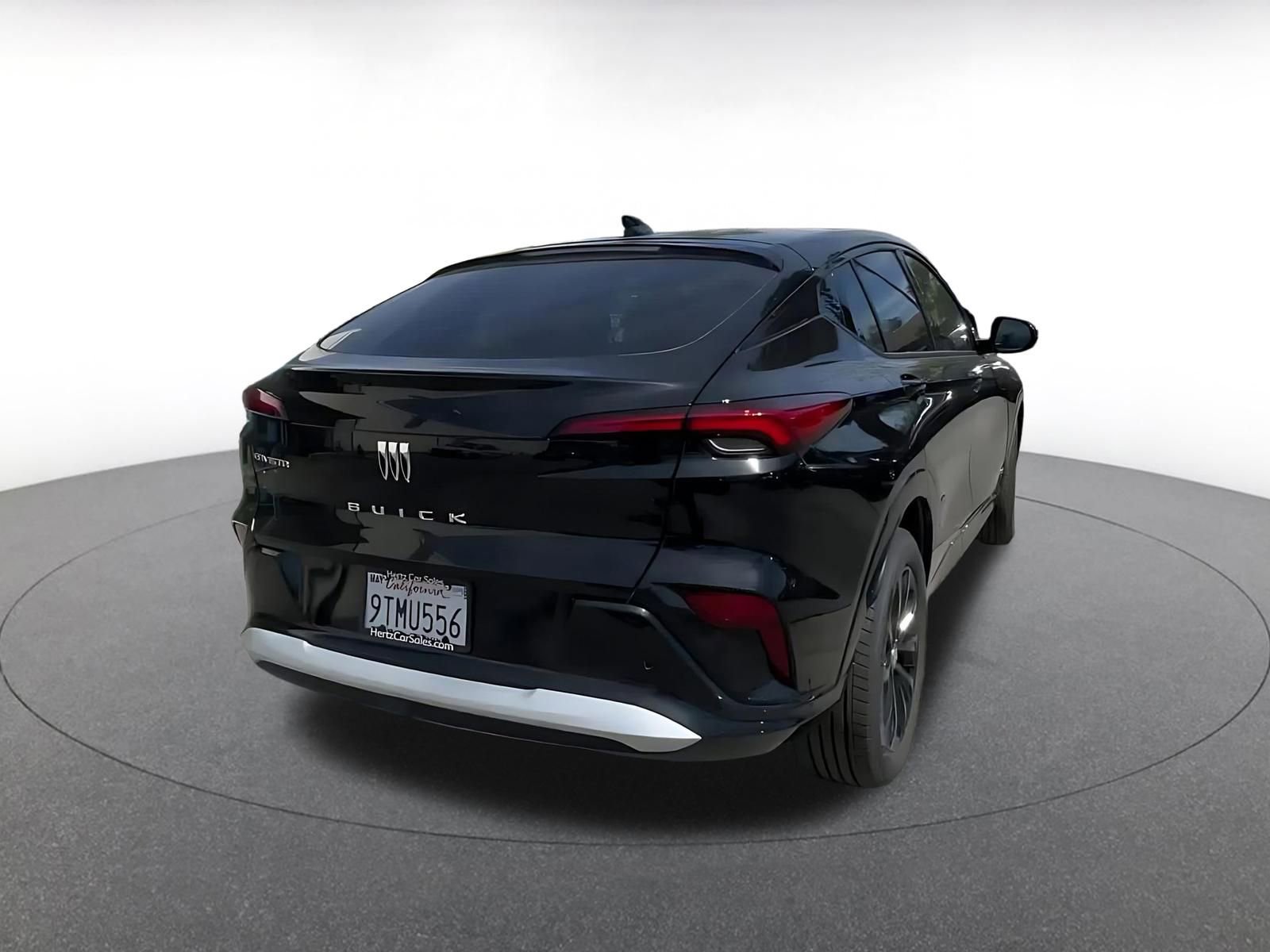 Used 2025 Buick Envista Sport Touring image 14
