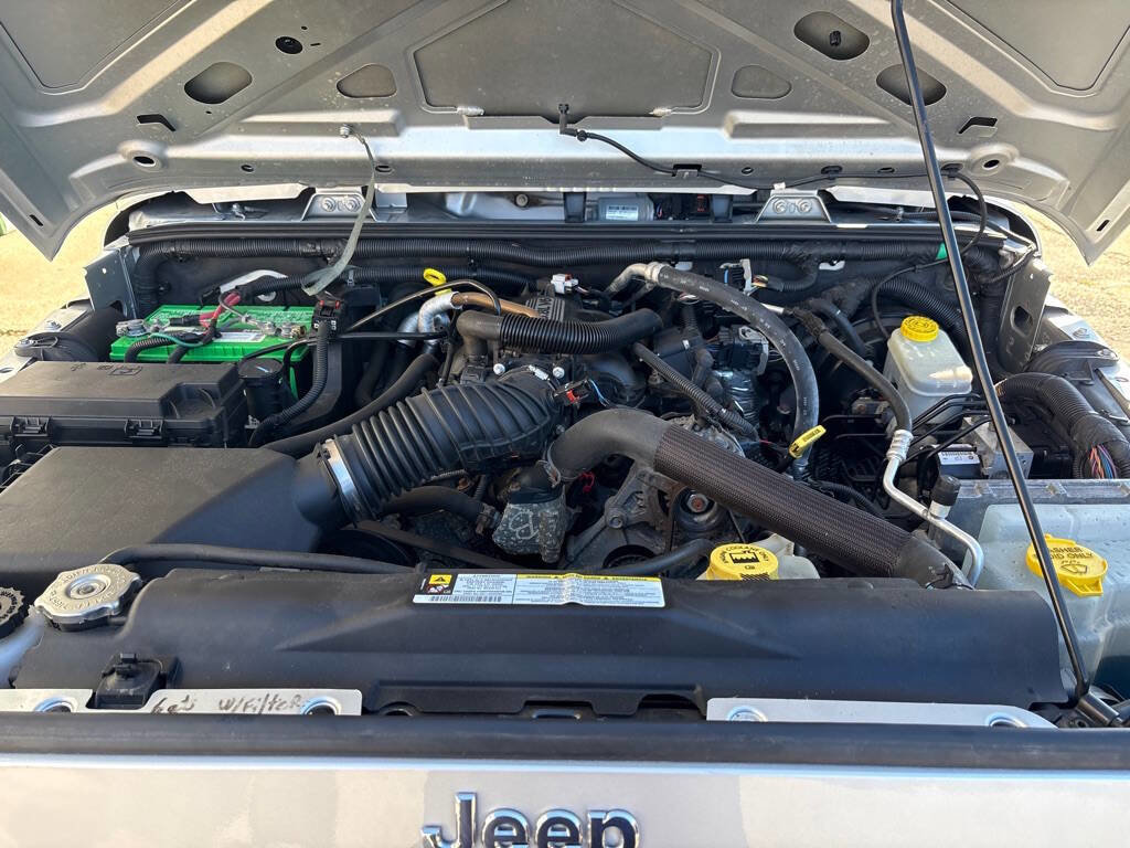 Used 2010 Jeep Wrangler Sport image 25