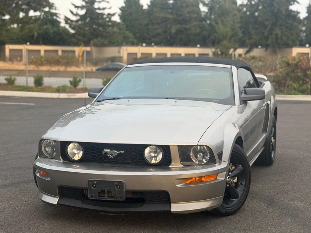 Used 2009 Ford Mustang GT RWD image 1