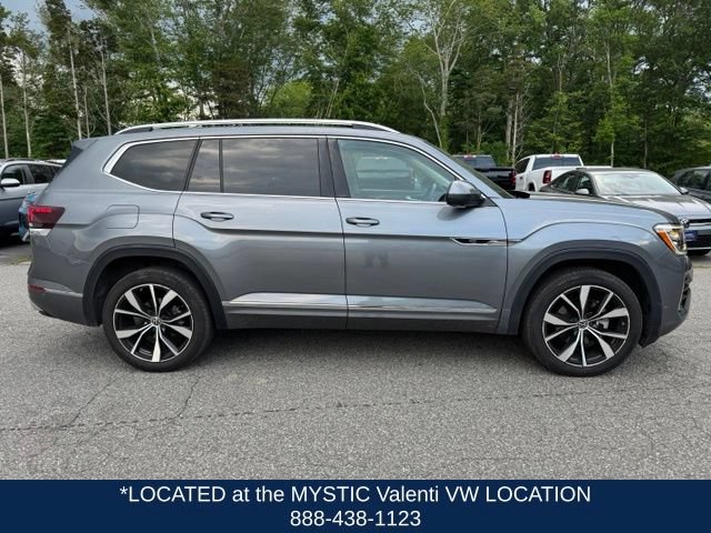 Certified 2024 Volkswagen Atlas SEL Premium R-Line AWD/4WD image 4