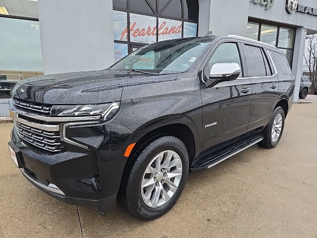 Used 2024 Chevrolet Tahoe Premier image 2