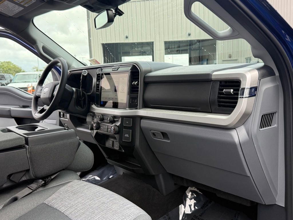 New 2026 Ford F250 XLT w/ XLT Premium Package image 16