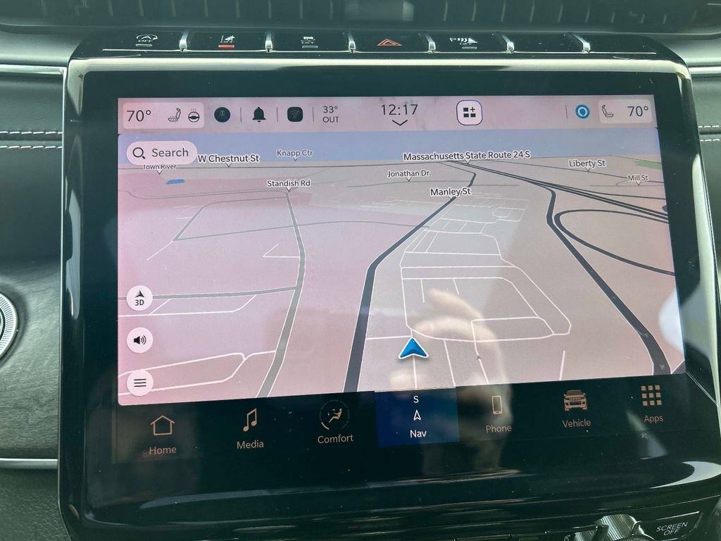 Used 2023 Jeep Grand Cherokee Overland w/ Luxury Tech Group IV image 33