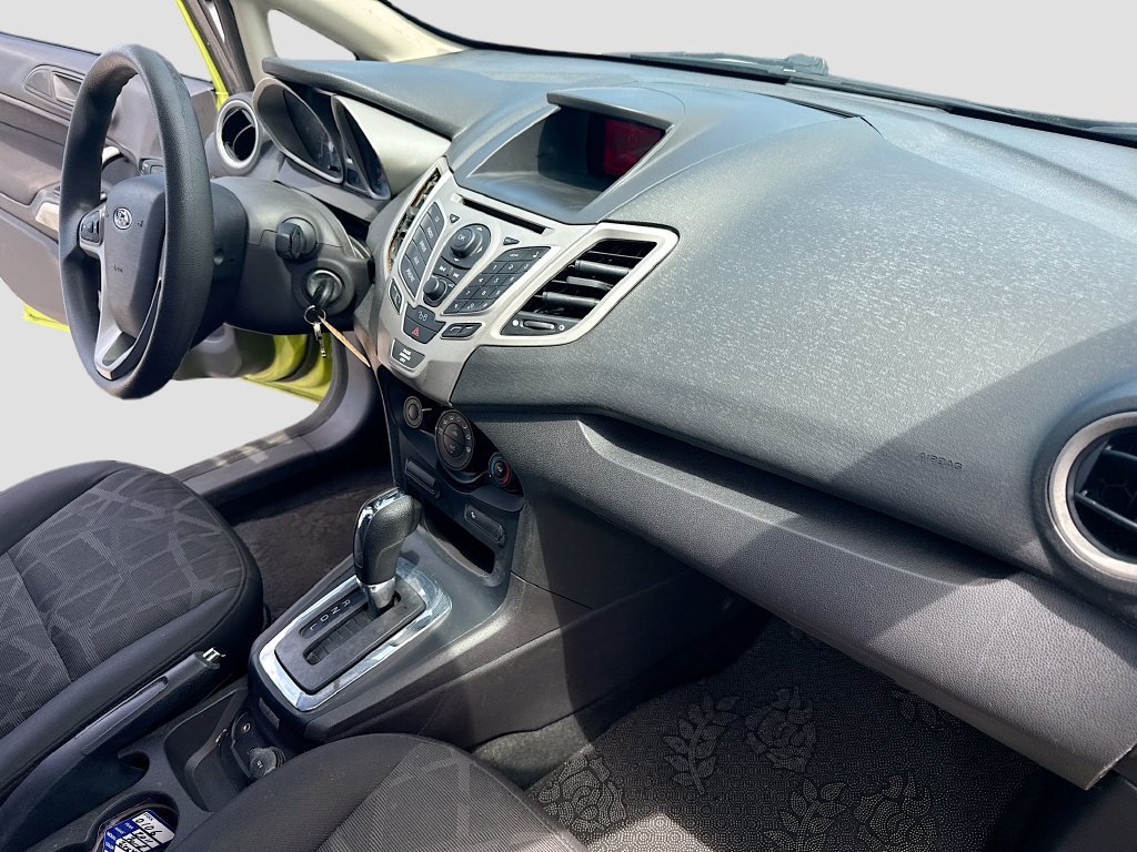 Used 2011 Ford Fiesta SE w/ 201A Rapid Spec Order Code FWD image 26
