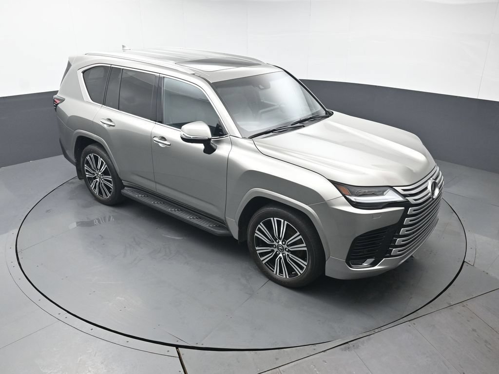 Used 2023 Lexus LX 600 4WD w/ Luxury Package image 49