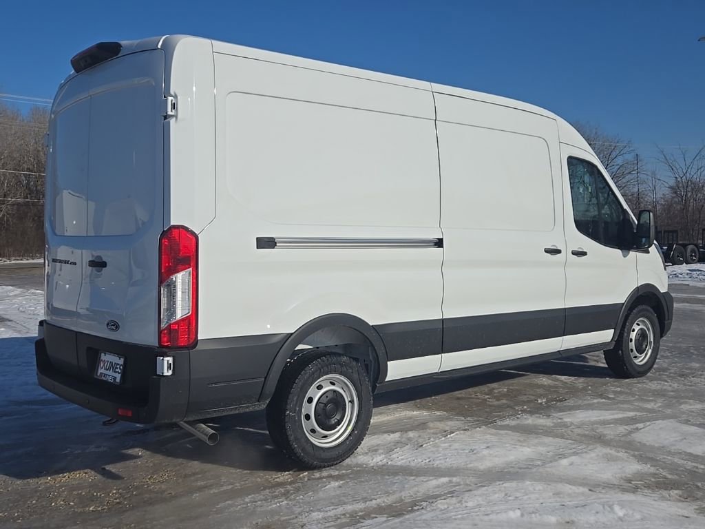 New 2026 Ford Transit 250 148 Medium Roof w/ Load Area Protection Package RWD image 3