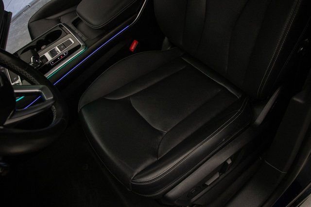 Used 2021 Audi Q8 Premium Plus image 30