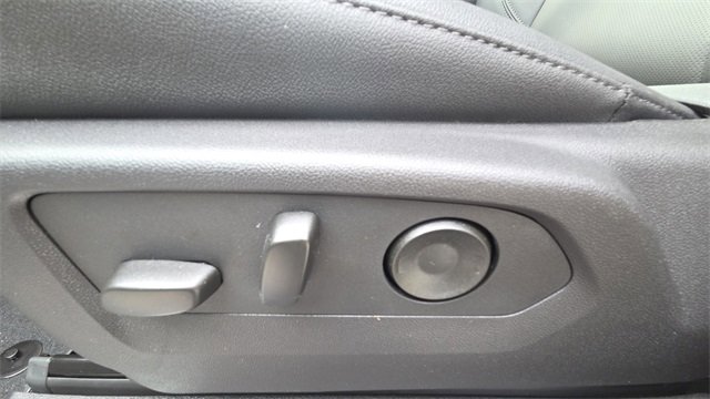 New 2026 GMC Sierra 2500 SLT w/ SLT Premium Package image 37