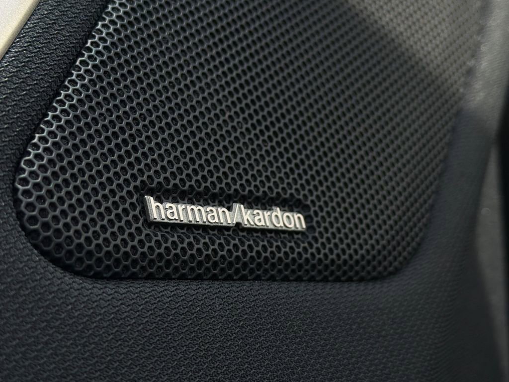 Used 2024 BMW iX xDrive50 w/ Premium Package image 38