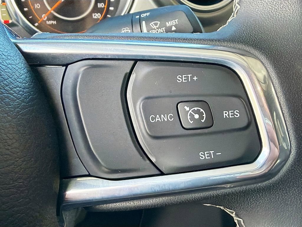 Used 2023 Jeep Gladiator Overland image 38