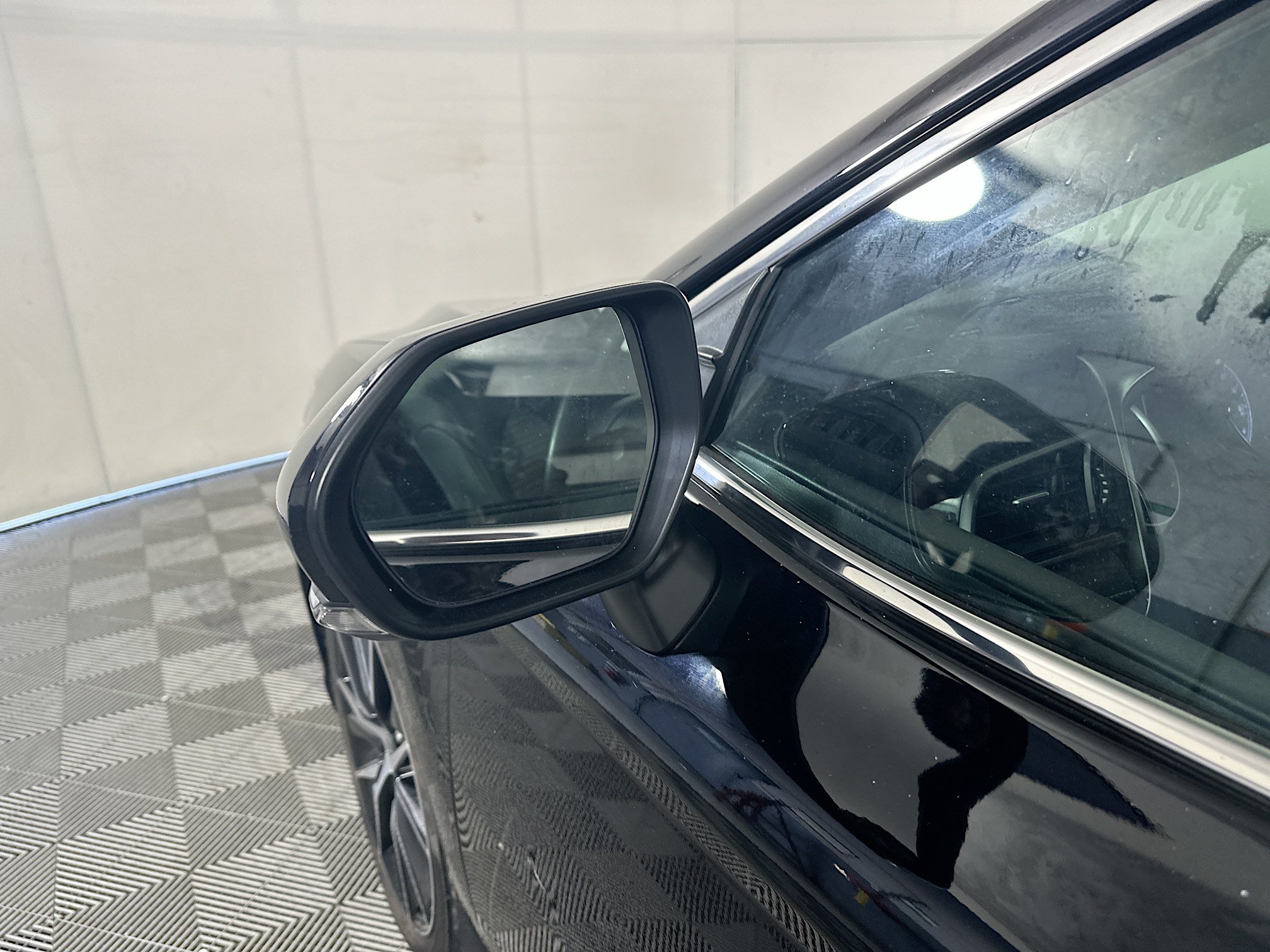 Used 2023 Toyota Camry SE FWD image 10