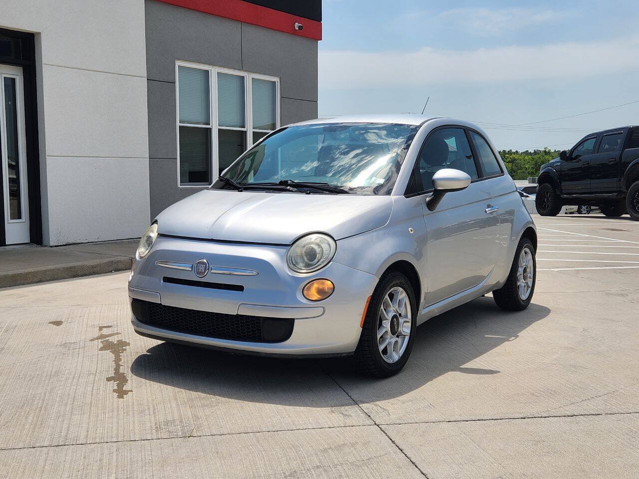 Used 2012 FIAT 500 Pop FWD image 2