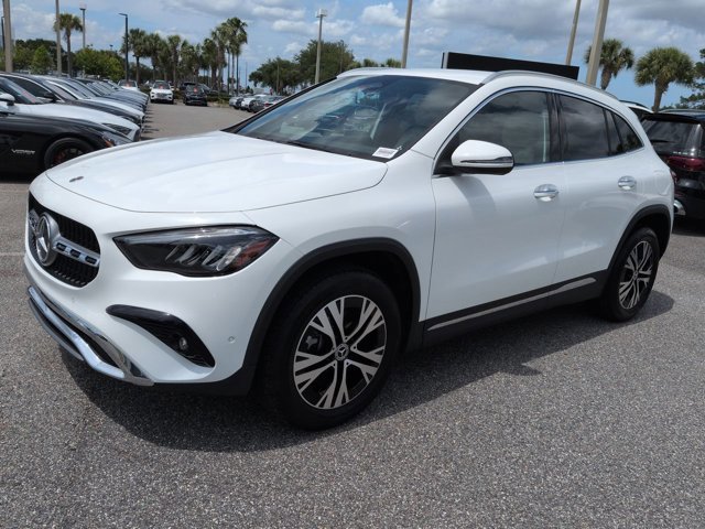 Certified 2025 Mercedes-Benz GLA 250 image 8