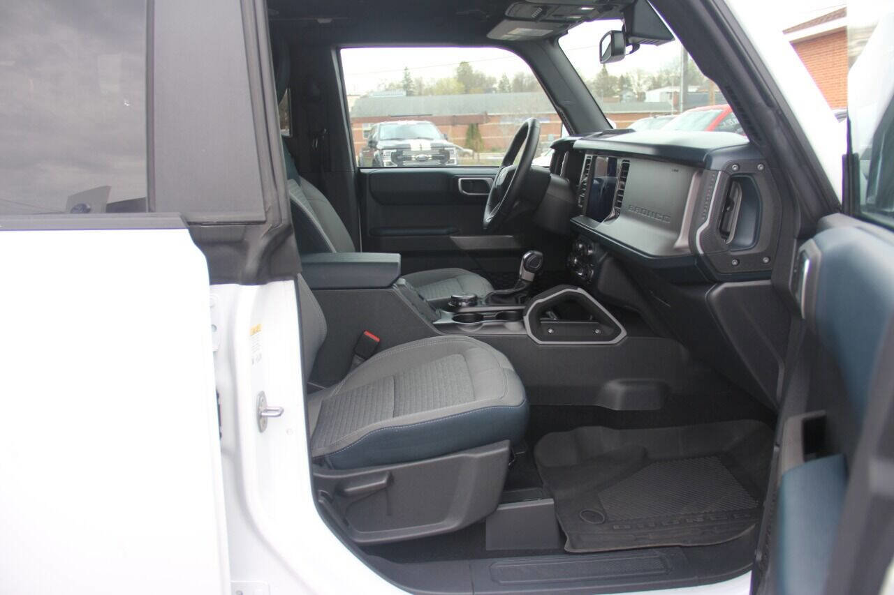 Used 2023 Ford Bronco Outer Banks image 26