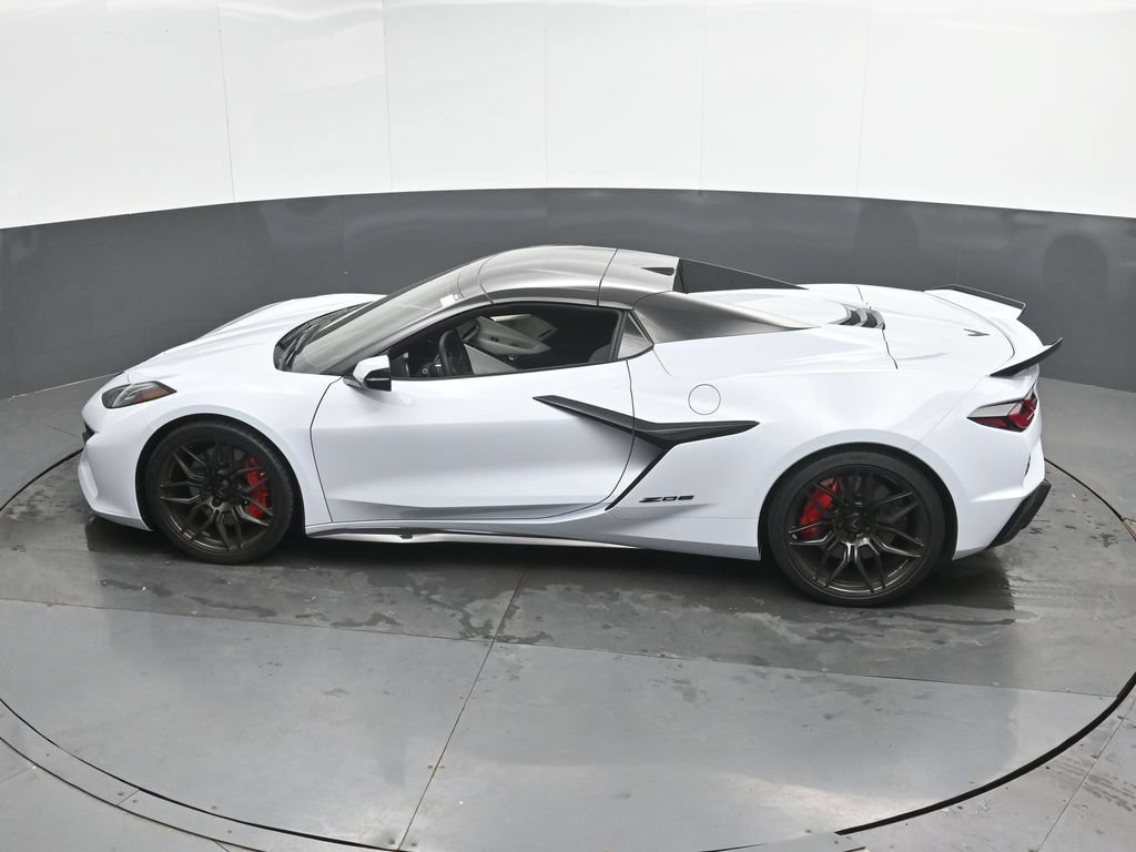 Used 2024 Chevrolet Corvette Z06 w/ Battery Protection Package RWD image 36