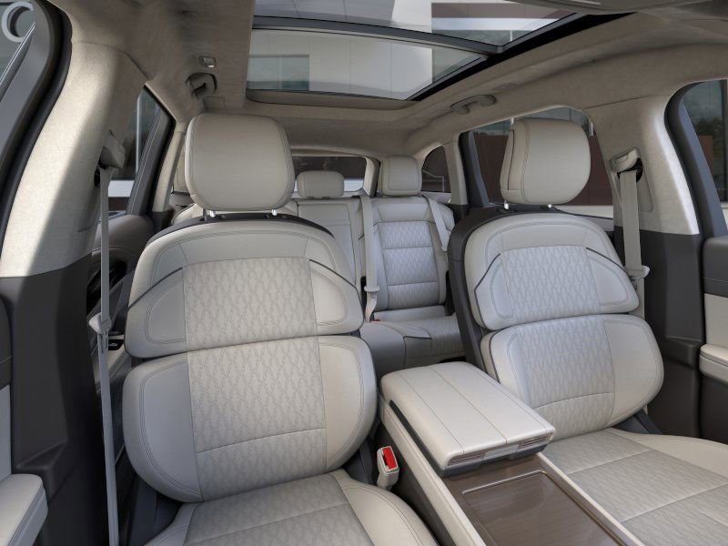 New 2026 Lincoln Nautilus Black Label w/ Jet Appearance Package image 10