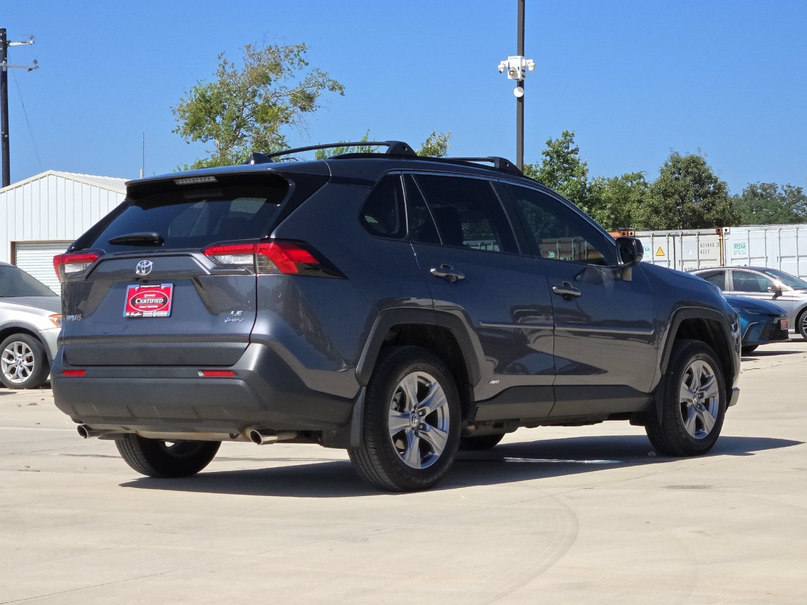 Certified 2025 Toyota RAV4 LE AWD/4WD image 5