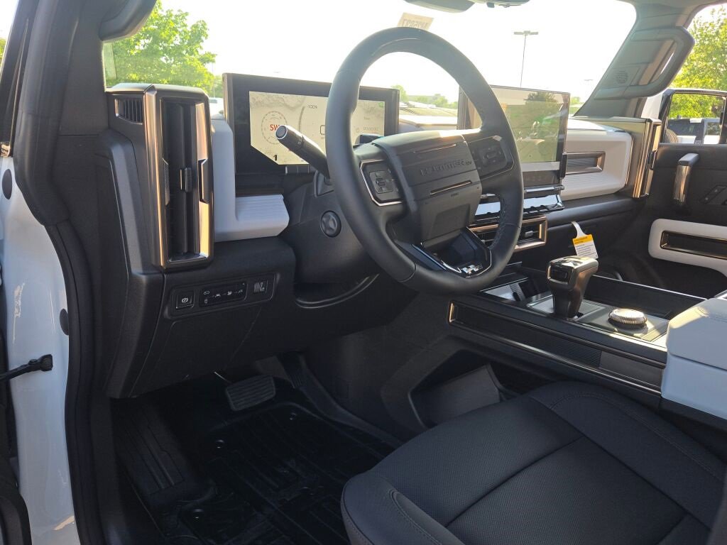 New 2025 GMC Hummer EV 2X image 26