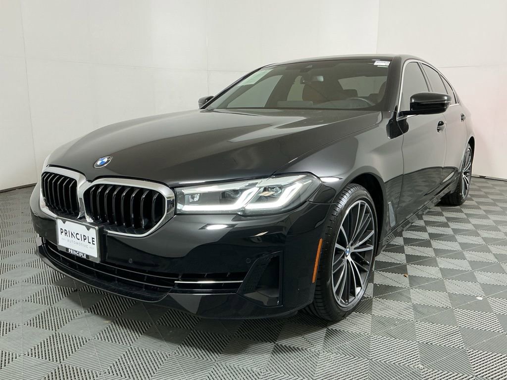 Certified 2023 BMW 540i w/ Premium Package RWD image 2