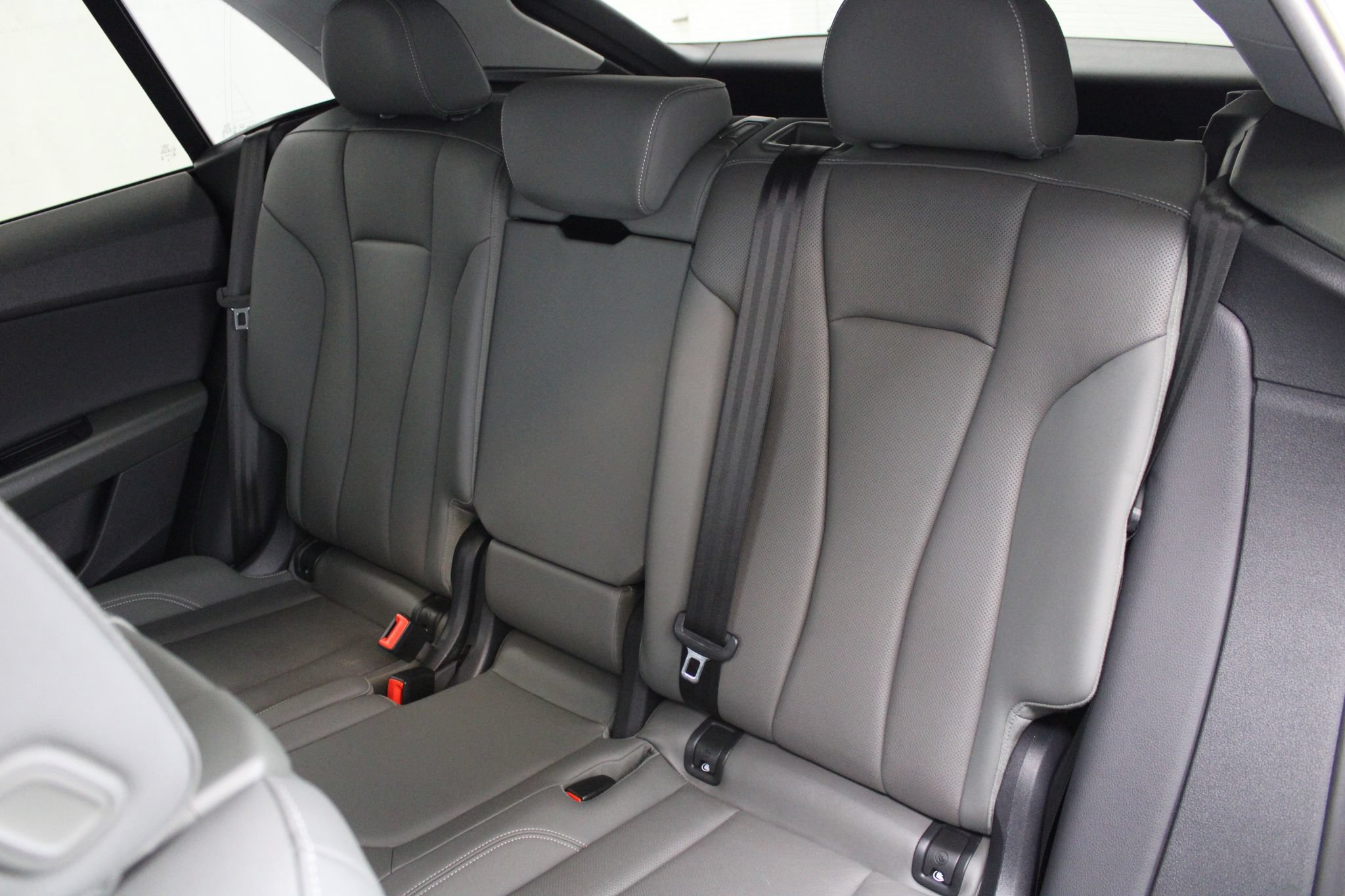 Used 2020 Audi Q8 Premium Plus AWD/4WD image 23