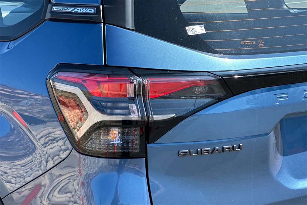 Certified 2025 Subaru Forester image 25