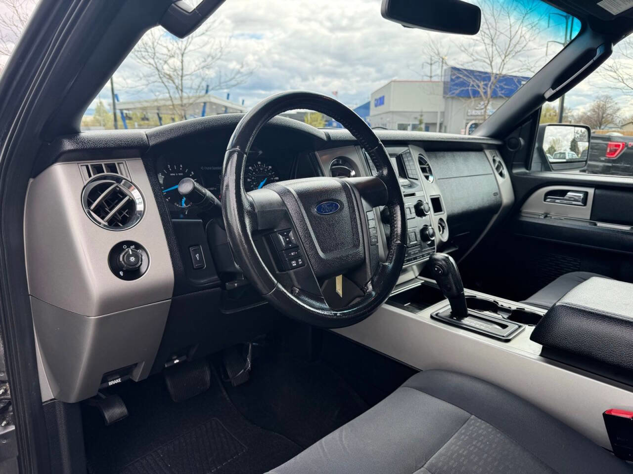 Used 2016 Ford Expedition EL XLT AWD/4WD image 16