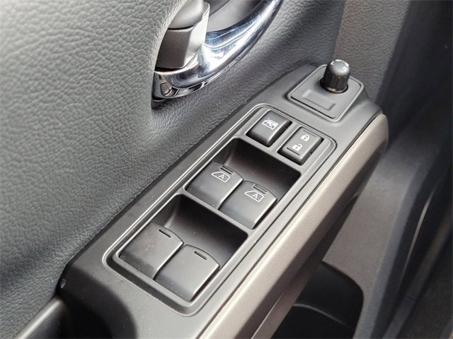 Used 2024 Nissan Titan SV w/ SV Bronze Edition Package image 24