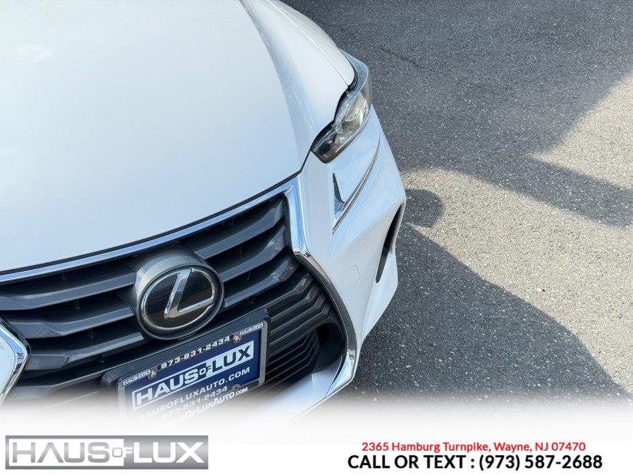Used 2020 Lexus IS 300 AWD w/ Premium Package image 6