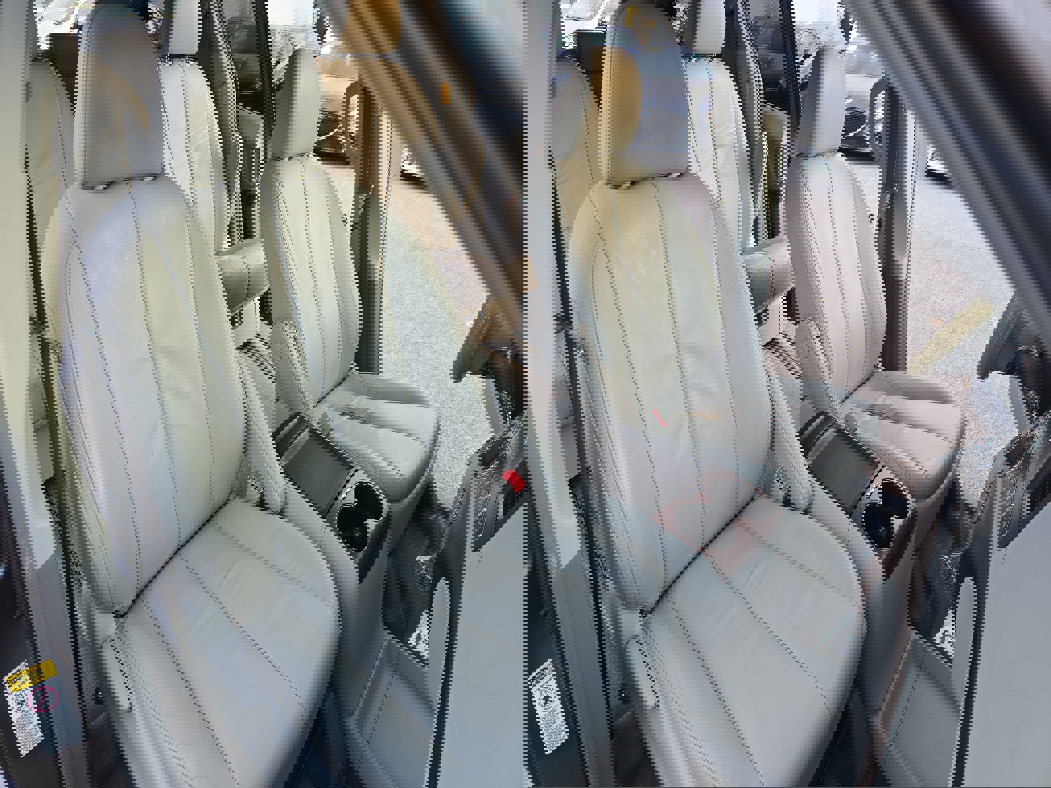 Used 2011 Toyota Sienna XLE image 10