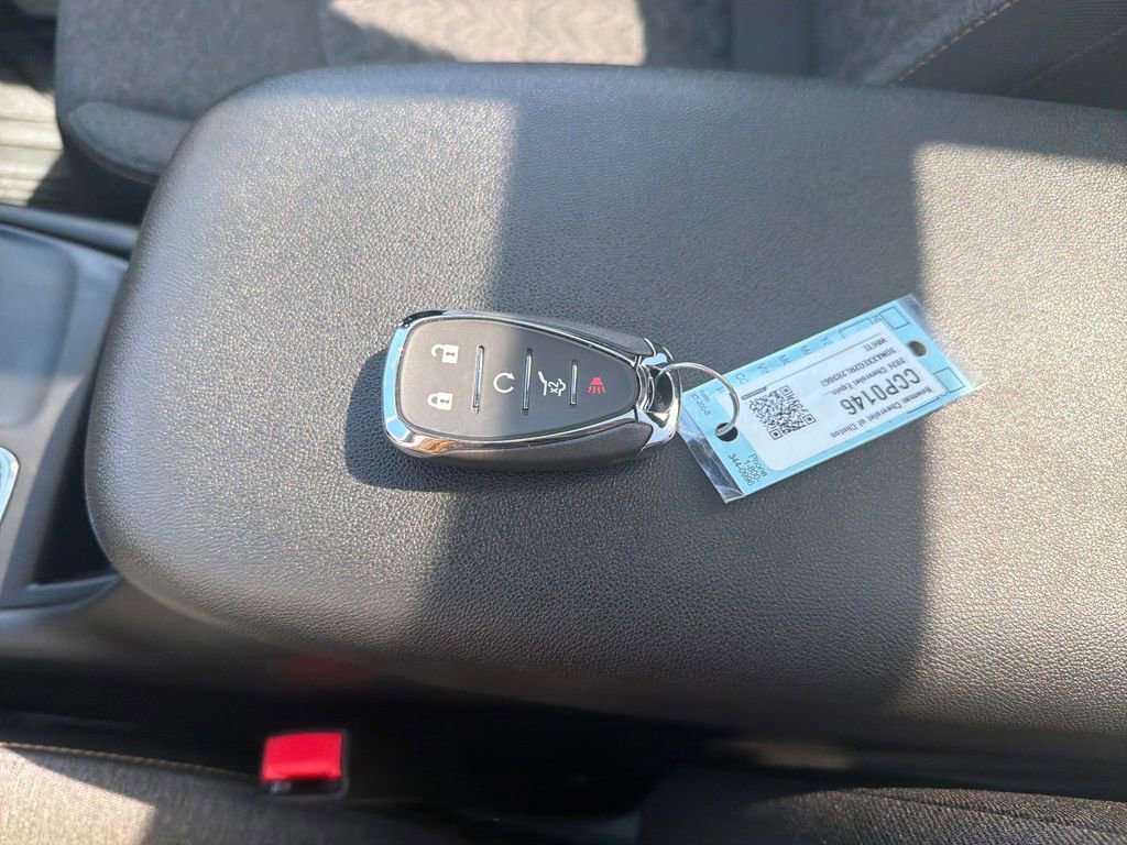 Used 2023 Chevrolet Equinox LT FWD image 30
