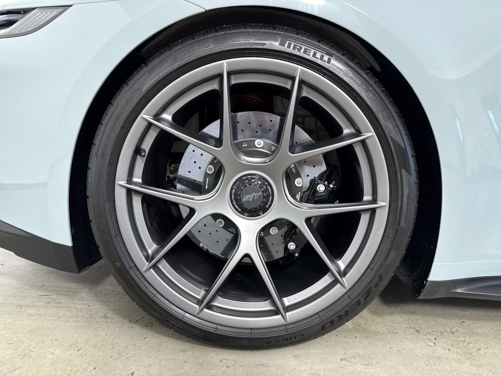 Certified 2024 Porsche 911 GT3 RS RWD image 16