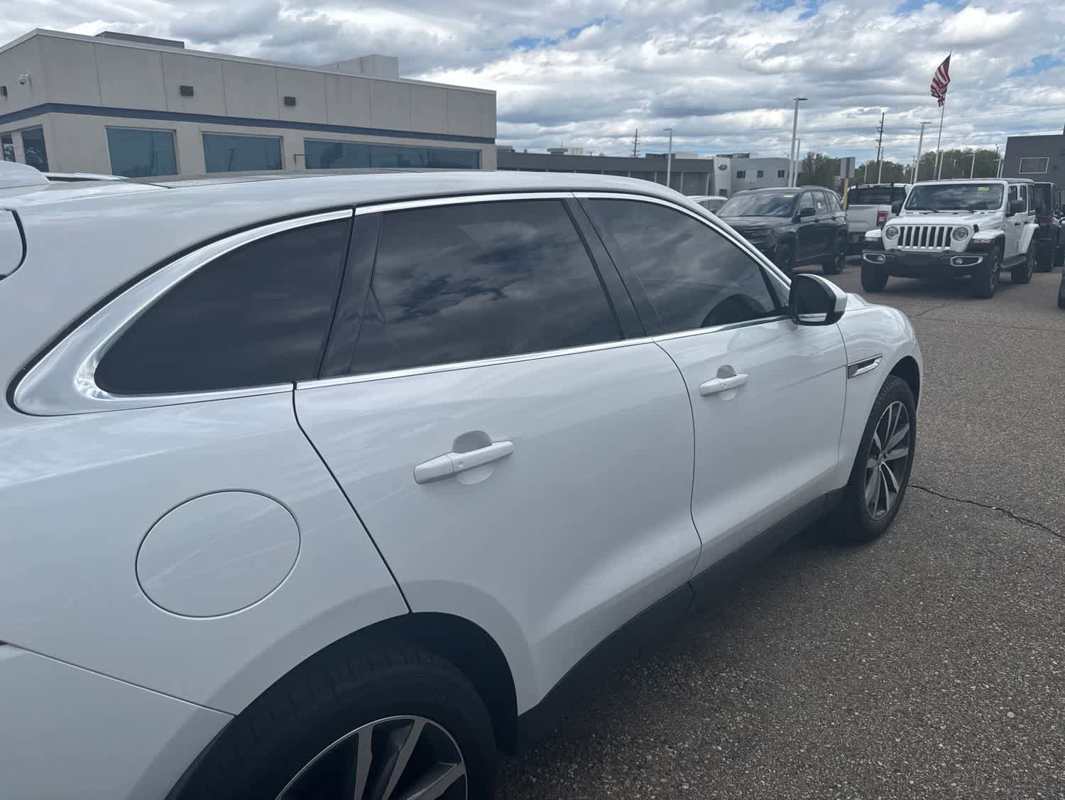 Used 2019 Jaguar F-PACE Prestige AWD/4WD image 24