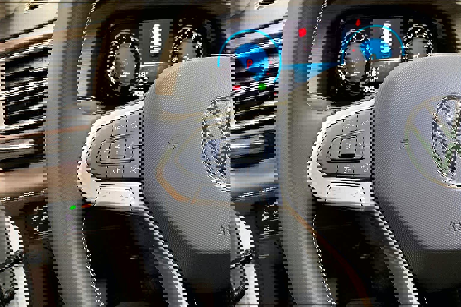 New 2026 Volkswagen Atlas SEL image 17